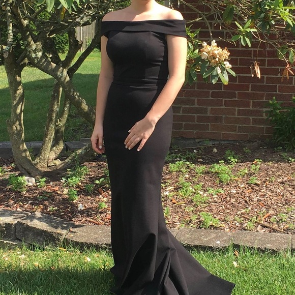 Formal Black Dress - Picture 7 of 9